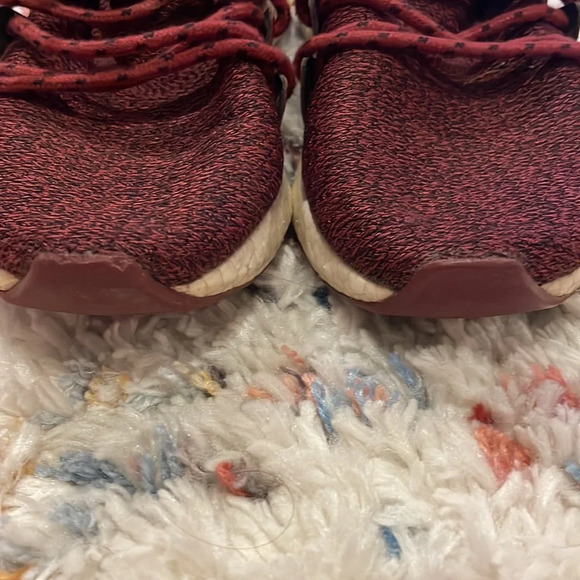 Red Puma Sneakers - Picture 5 of 5